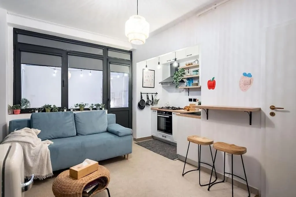 Apartament Downtown Urban Spot Jacuzzi&Cinema Universitate Bucureşti