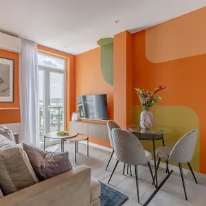 Apartment Playful & Bright 1br Near The Faculty Of Law, Bucharest