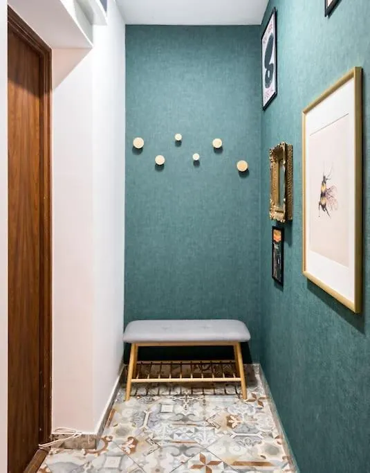 Apartment Downtown Urban Spot Jacuzzi&Cinema Universitate Bucharest Romania