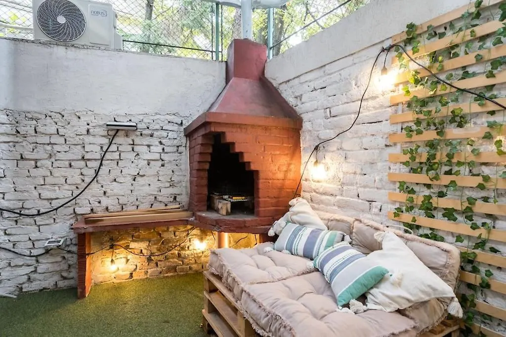 Apartment Downtown Urban Spot Jacuzzi&Cinema Universitate Bucharest